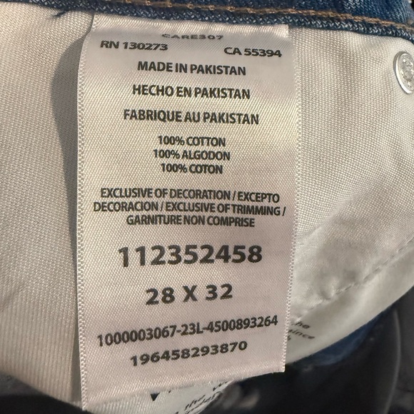 Wrangler Wanderer Mid Rise Flare Jeans Size 6 NWT - Picture 5 of 6